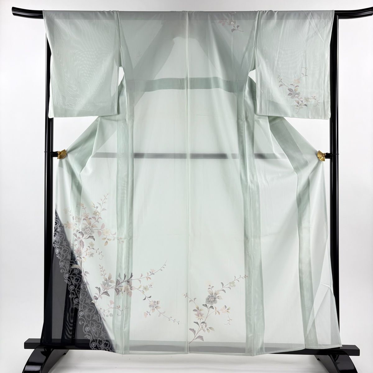 訪問着 身丈161.5 cm 裄丈67 M 薄物 絽 草花 花唐草 銀彩 染め分け 薄緑 正絹 秀品