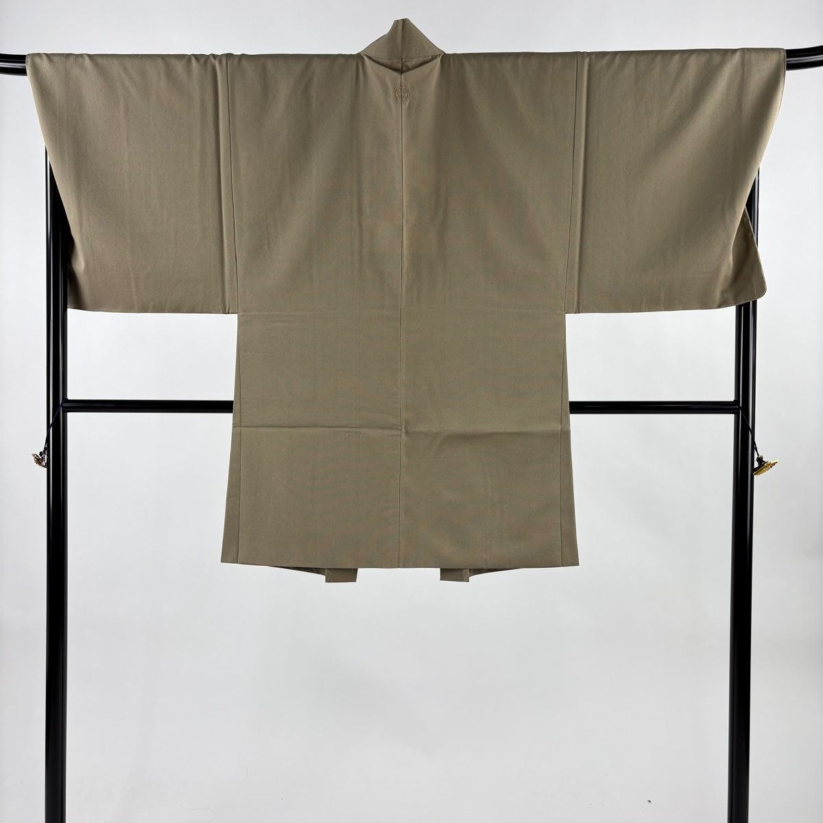 男着物 身丈98.5 cm 裄丈70.5 S 羽織 灰茶 正絹 秀品 一つ紋