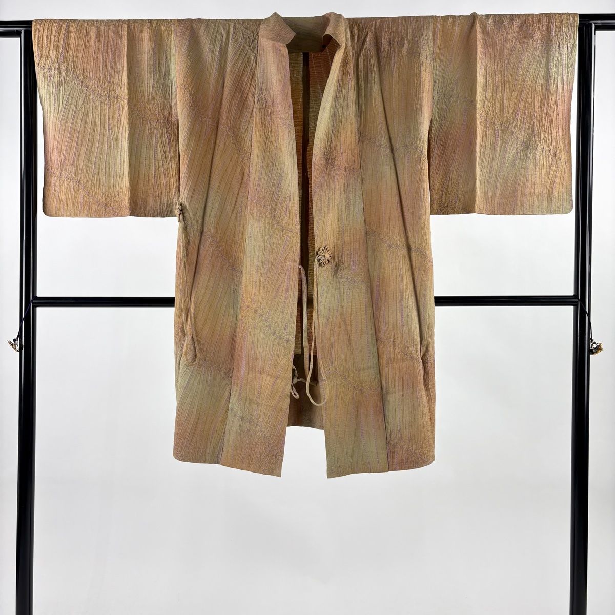  道中着 身丈99 5 cm 裄丈64 M 和装コート 幾何学模様 絞り 薄茶色 正絹 秀品 羽織 着物 浴衣