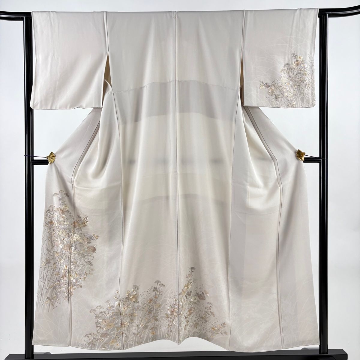 付下げ 身丈152 5 cm 裄丈63 S 袷 草花 シルエット 刺繍 金糸 ベージュ 正絹 秀品 一つ紋