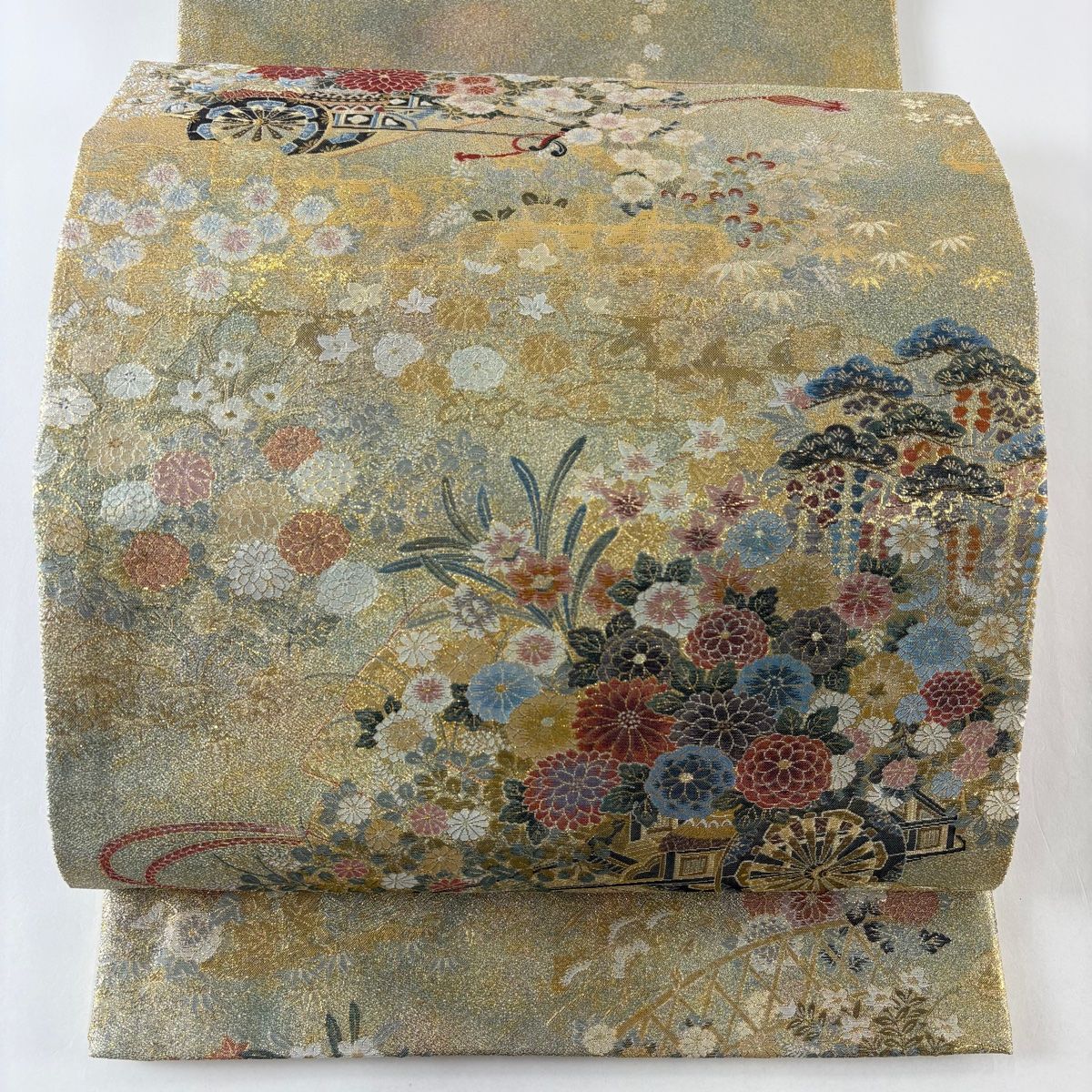 丸帯 花車 菊 箔 金色 お太鼓柄 正絹