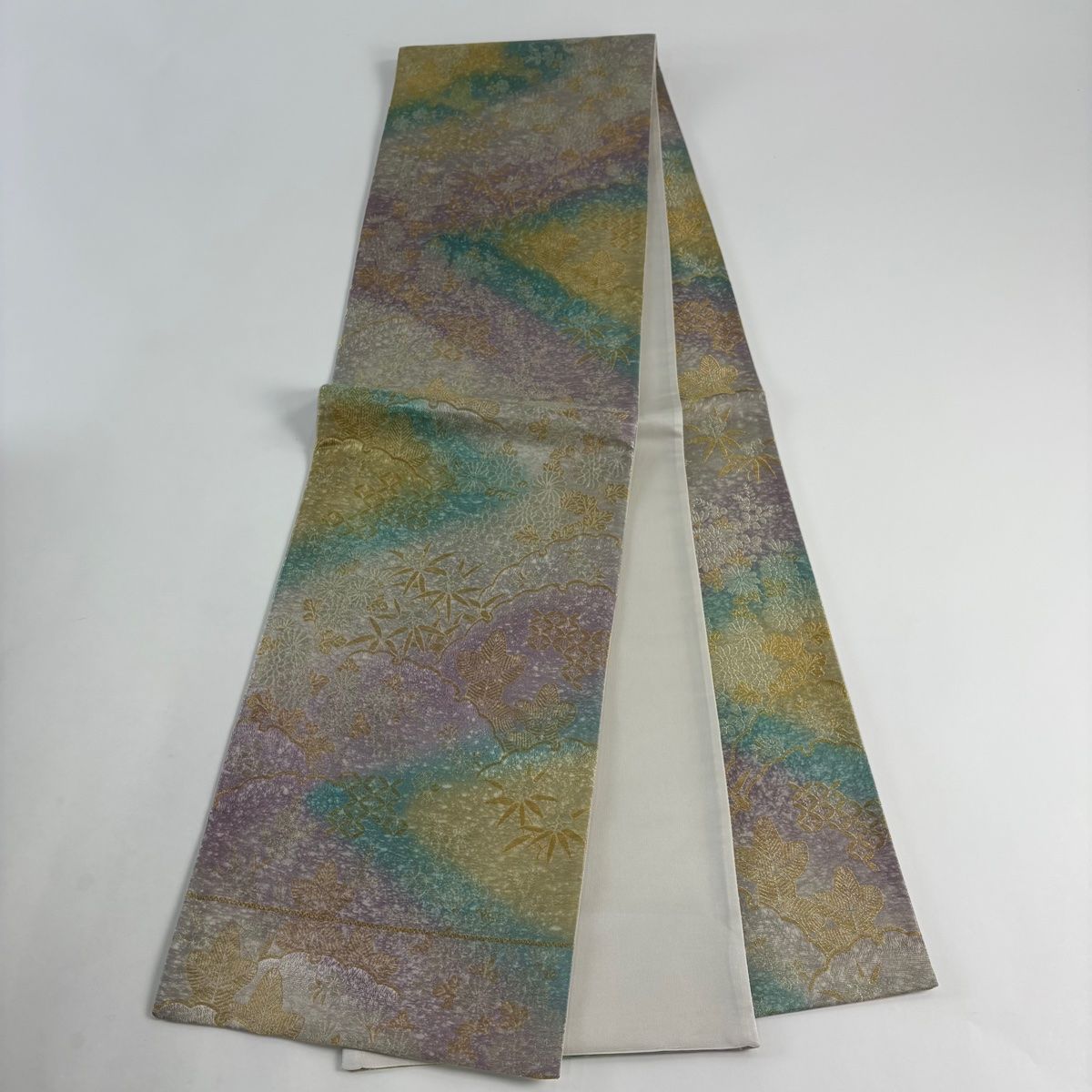 ハレの日に 宝尽くしと雪持ち松竹梅柄 唐織の袋帯｜美品】