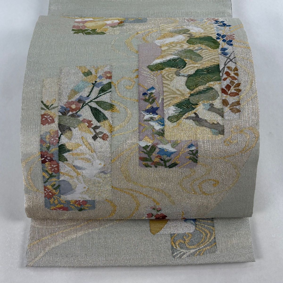 美品】 袋帯 名品 夏帯 鈴乃屋 うさぎ 笠松 金銀糸 薄緑 お太鼓柄 正絹