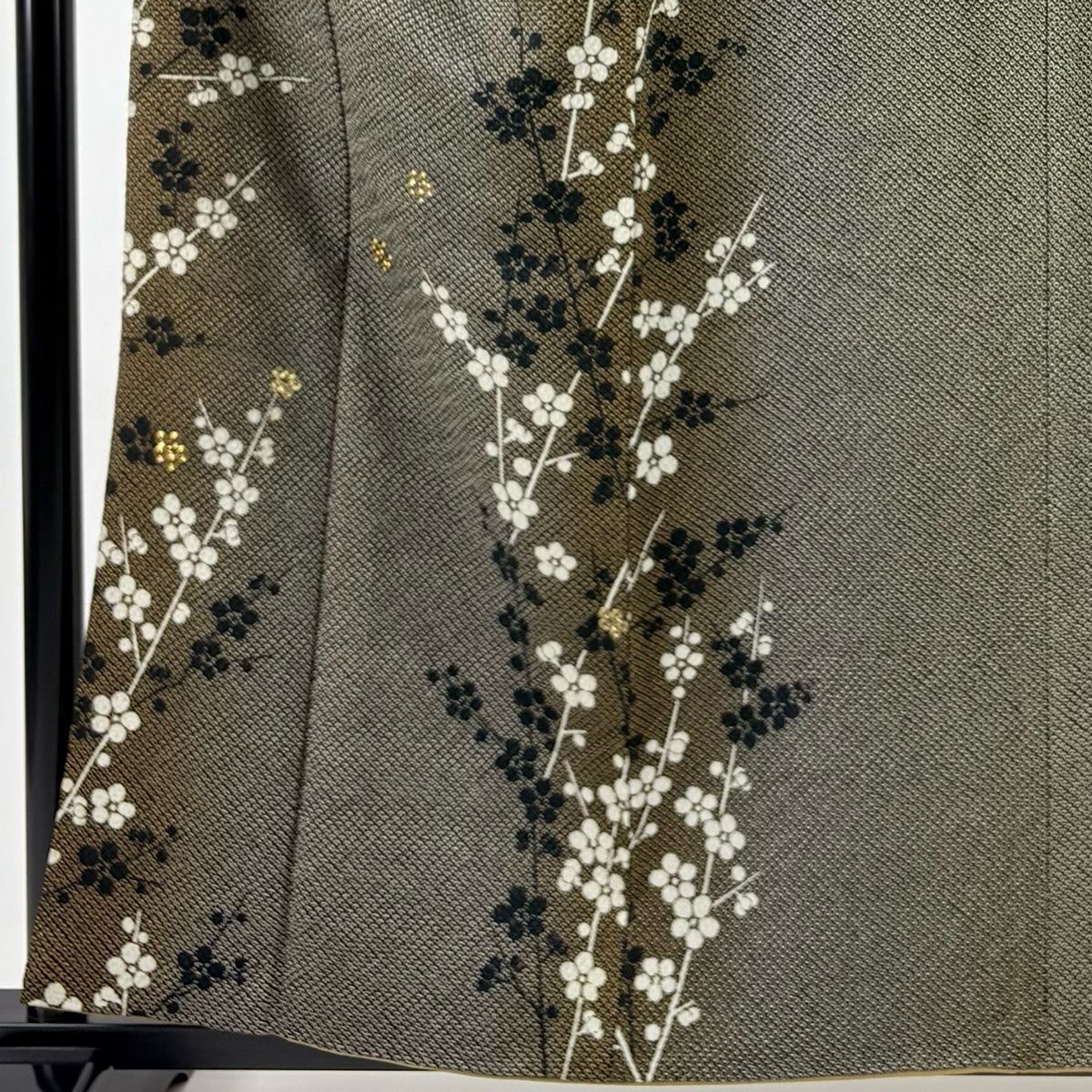 付下げ 身丈158.5 cm 裄丈66 M 袷 枝梅 刺繍 墨色 正絹