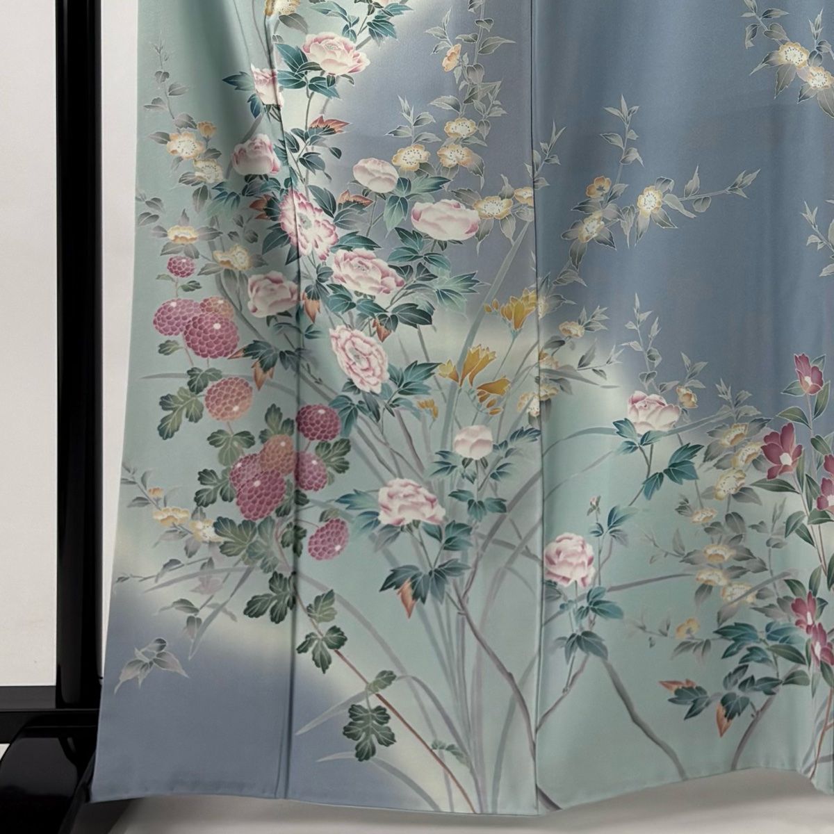 訪問着 身丈164 cm 裄丈66 M 袷 落款 枝花 菊 染め分け ぼかし 水色 正絹