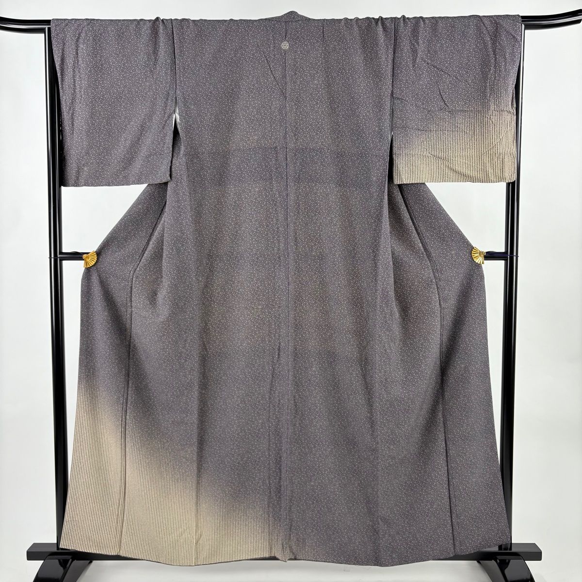 付下げ 身丈158 cm 裄丈66 5 M 袷 花 縦縞 黒灰 正絹 一つ紋