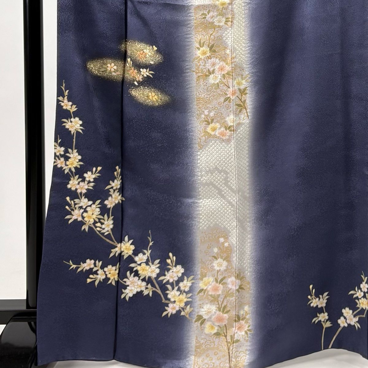 付下げ 身丈167 cm 裄丈66 M 袷 やまと 落款 桜 金糸 絞り 青紫 正絹