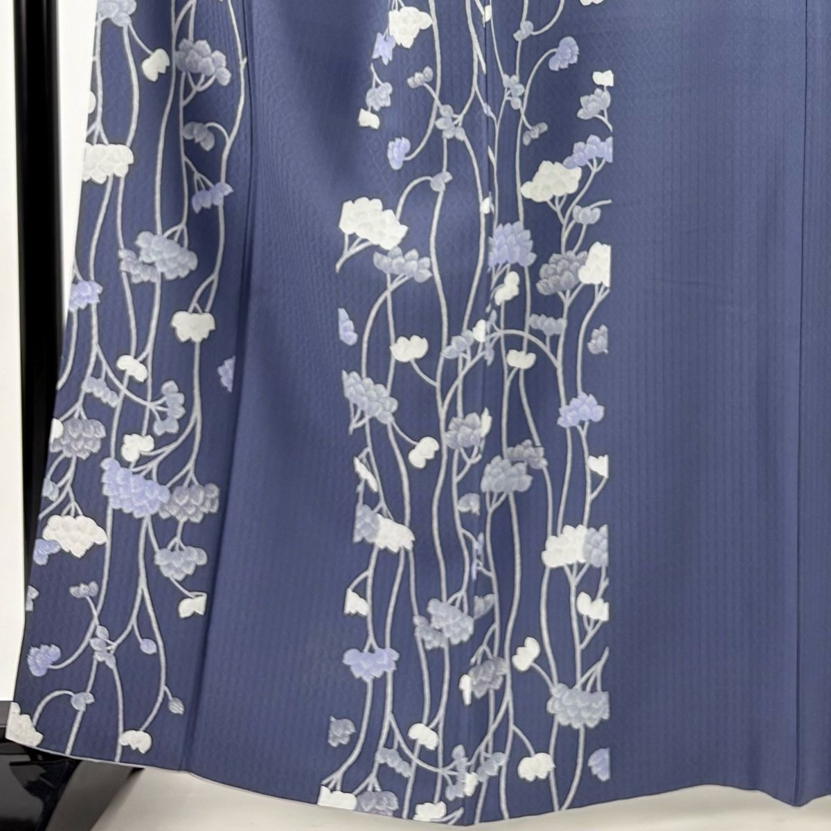 付下げ 身丈162 cm 裄丈64 M 袷 千地泰弘 落款 草花 地紋 灰紫 正絹