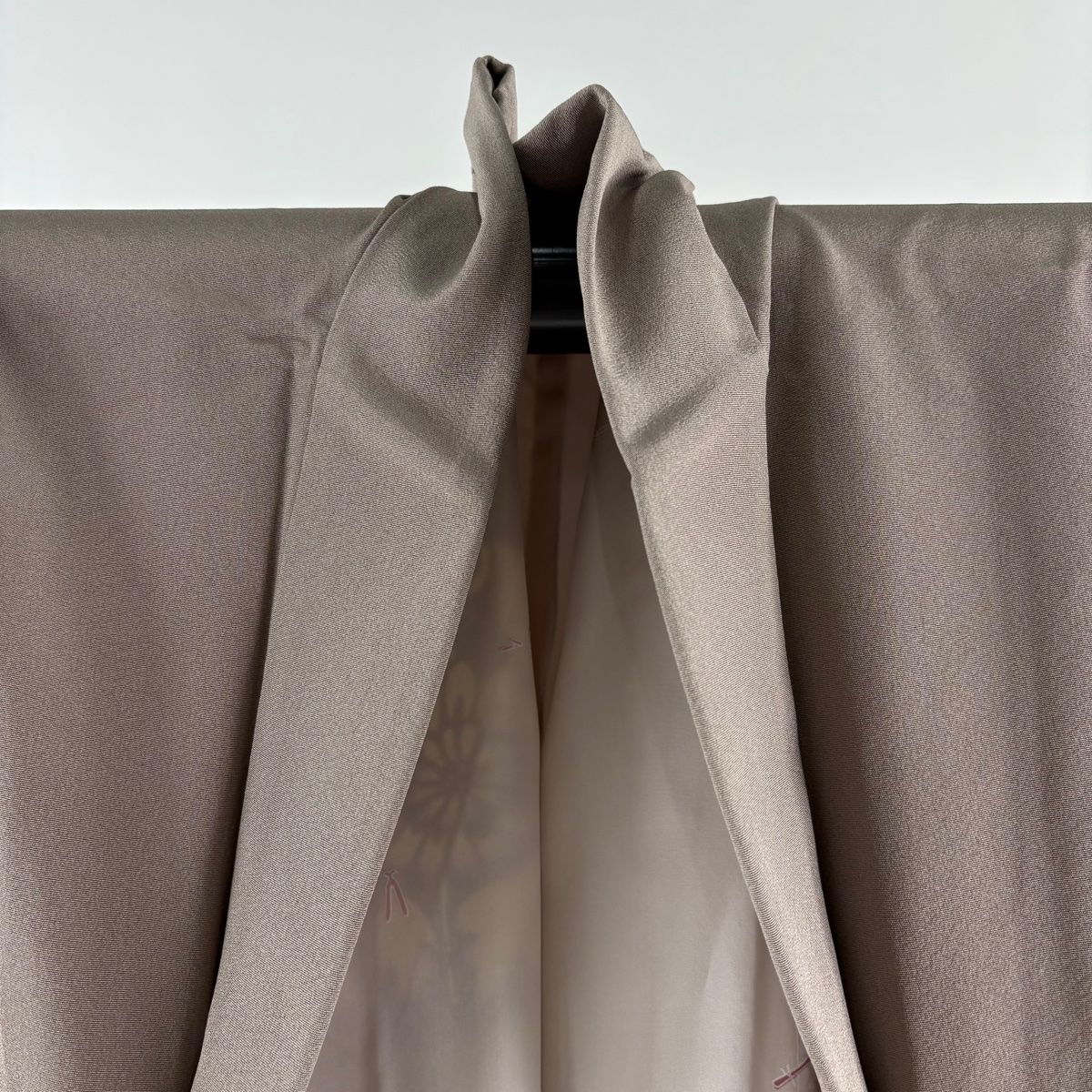  羽織 身丈106 cm 裄丈69.5 L 花丸文 桜 刺繍 灰茶 正絹 羽織 着物 浴衣