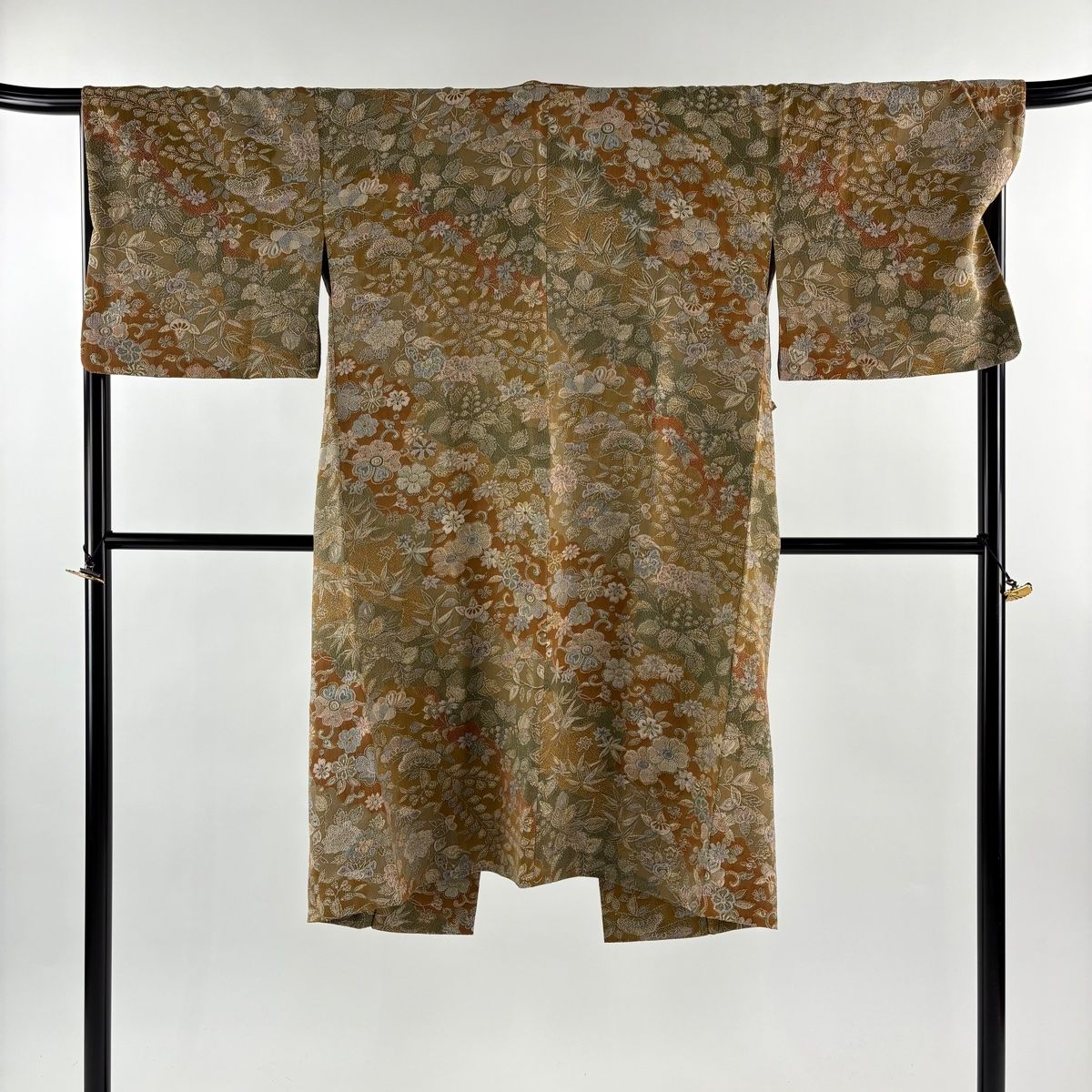 道中着 身丈120 cm 裄丈67.5 L 和装コート 桜 橘花 紋意匠 茶色 正絹