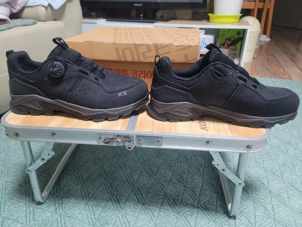 K 2 登山靴 トレッキング スニーカー