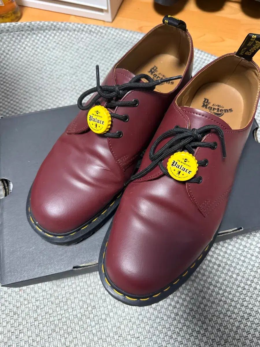 300 PALACE DR MARTENS ドクターマーチン 1461 レッド バーガンディ