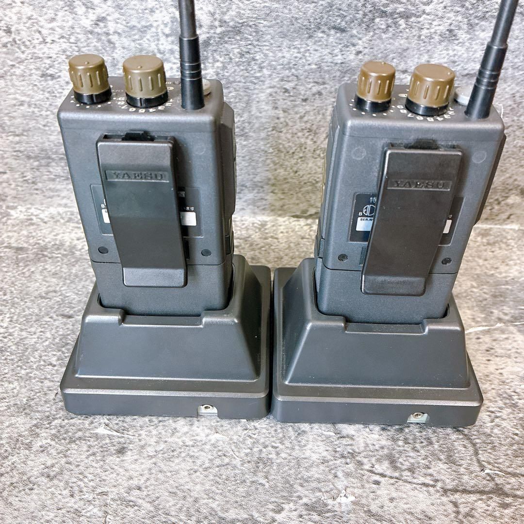 美品　Yaesu FTH-102 トランシーバー 2台セット　ca-1 通話⭕️ 美品 Yaesu FTH-102 トランシーバー 2台セット ca-1 通話⭕️ - メルカリ