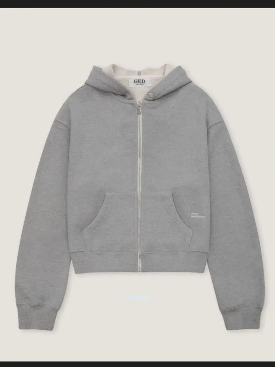 ged クロップド フードジップアップ