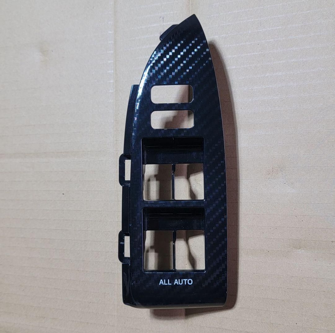 美品 30プリウス G's パネル セットカーボン トヨタ純正 - メルカリ