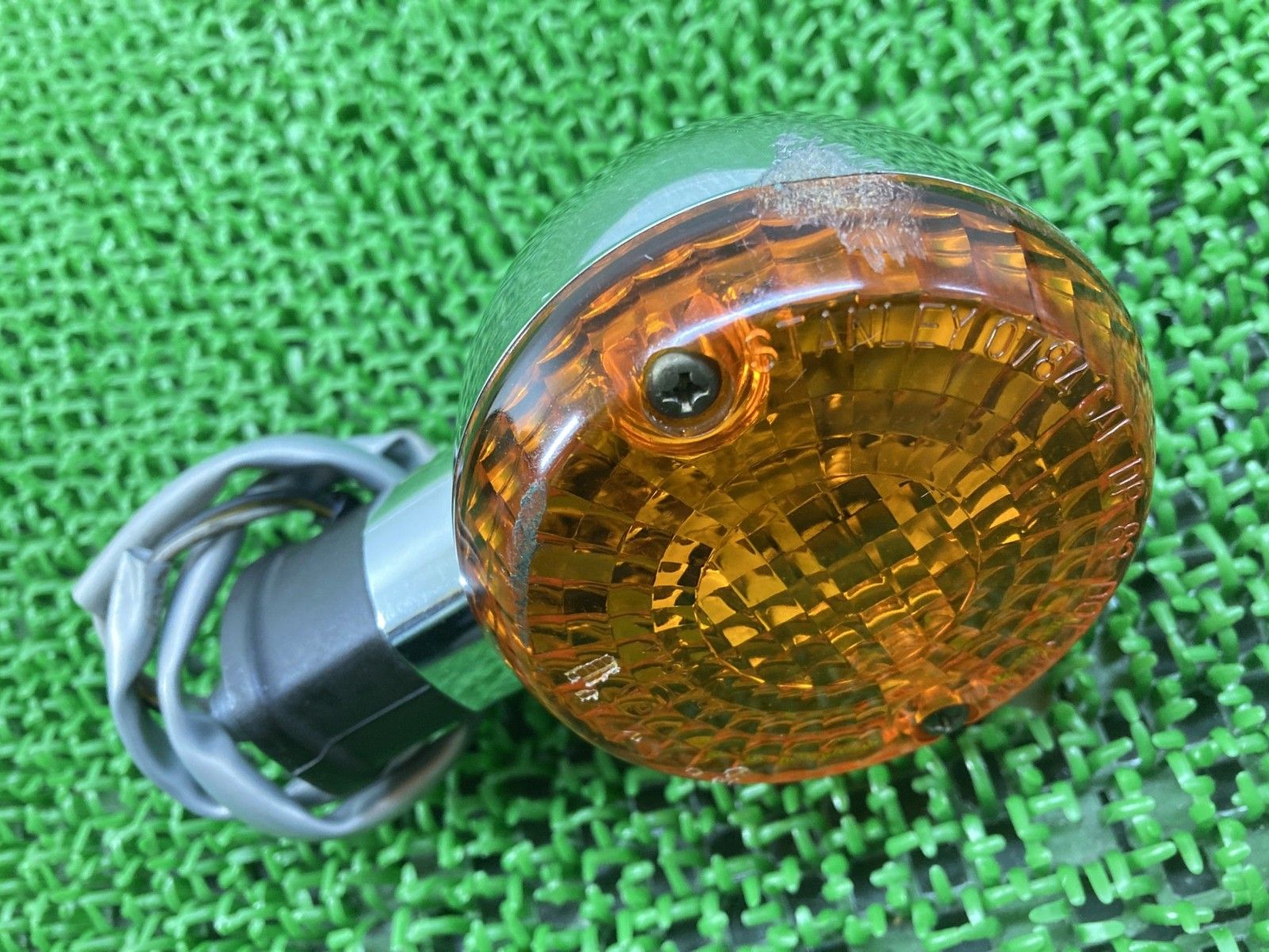 バルカン900クラシック フロントウインカー 左 0784 カワサキ 純正 中古 VN900B ペイント素材に 割れ欠け無し 品薄 希少品 Rv