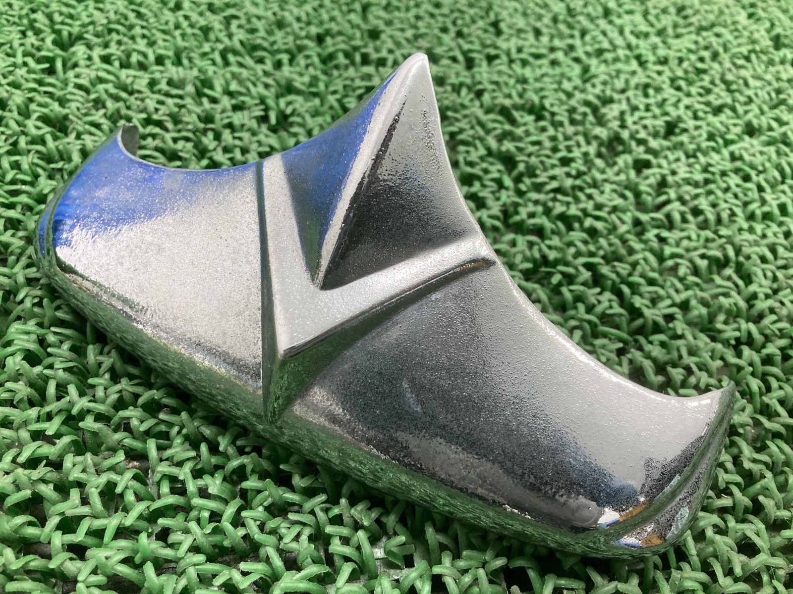 FL リアフェンダーチップ 社外 バイク 部品 ハーレー パン ショベル ビンテージ ペイント素材に 割れ欠け無し cV