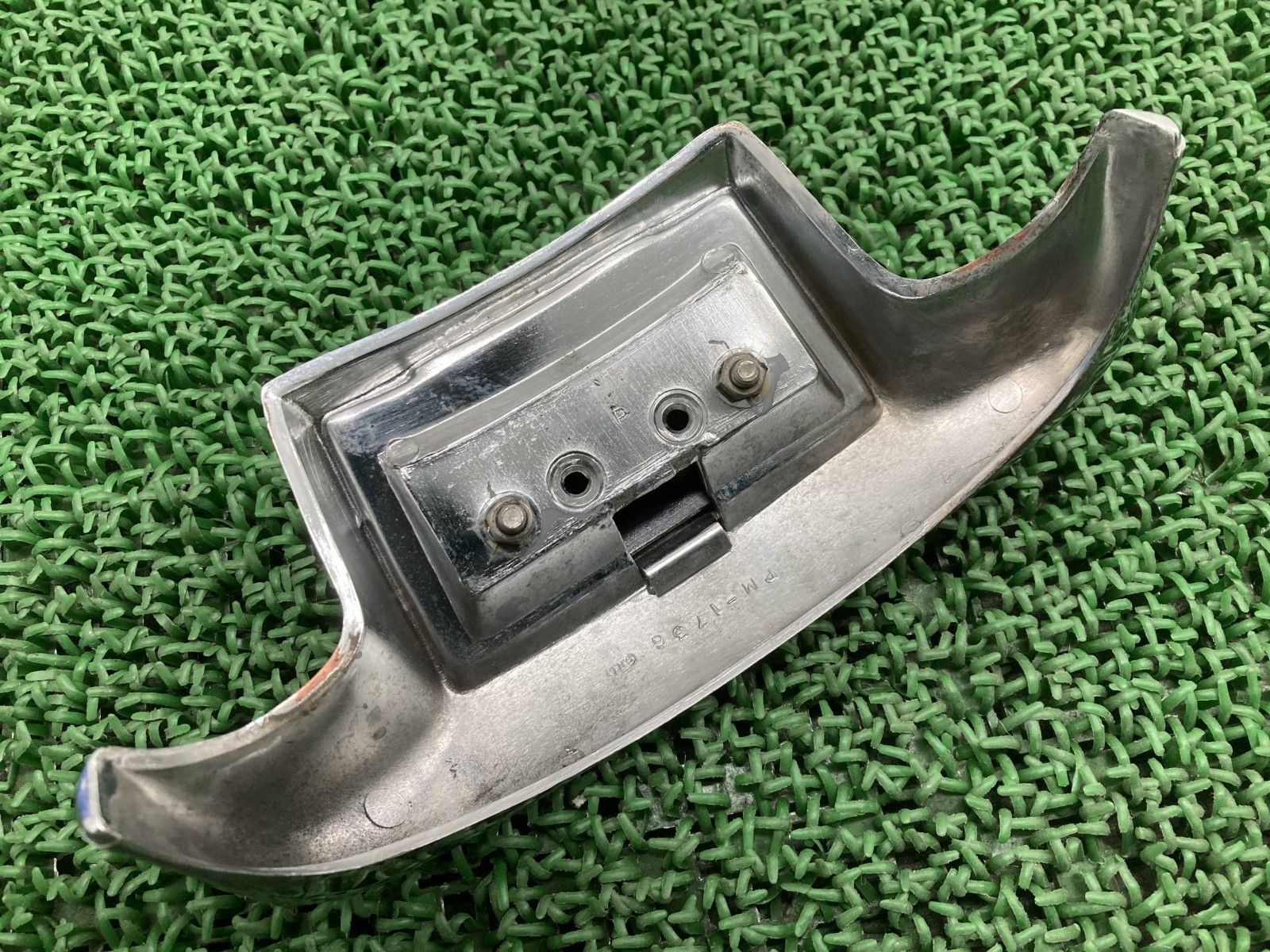 バイク FLSTC リアフェンダーチップ 1736 ハーレー 純正 バイク 部品