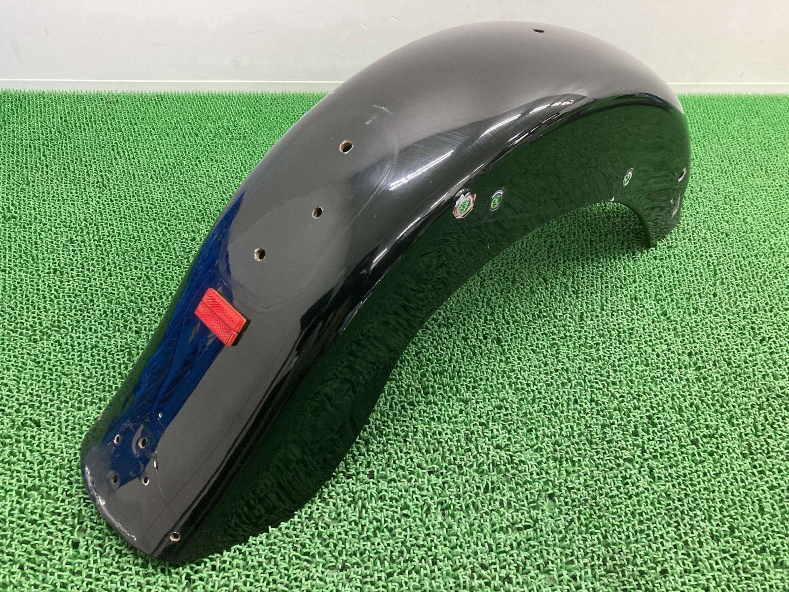 FLSTF リアフェンダー ハーレー ソフテイル ファットボーイ 修復素材やペイント素材に コケキズ無し 品薄 Oo