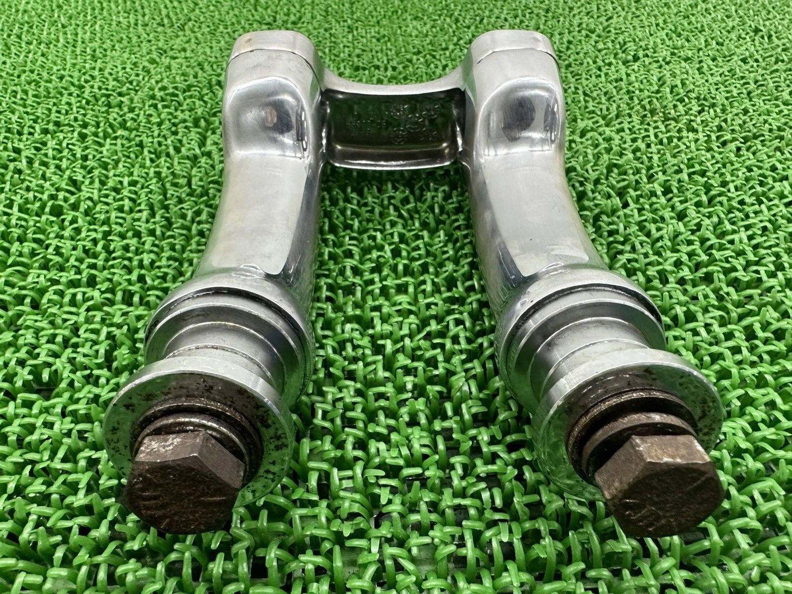 FLSTN1580 ハンドルポスト 55903-05 ハーレー 純正 中古 ハンドル