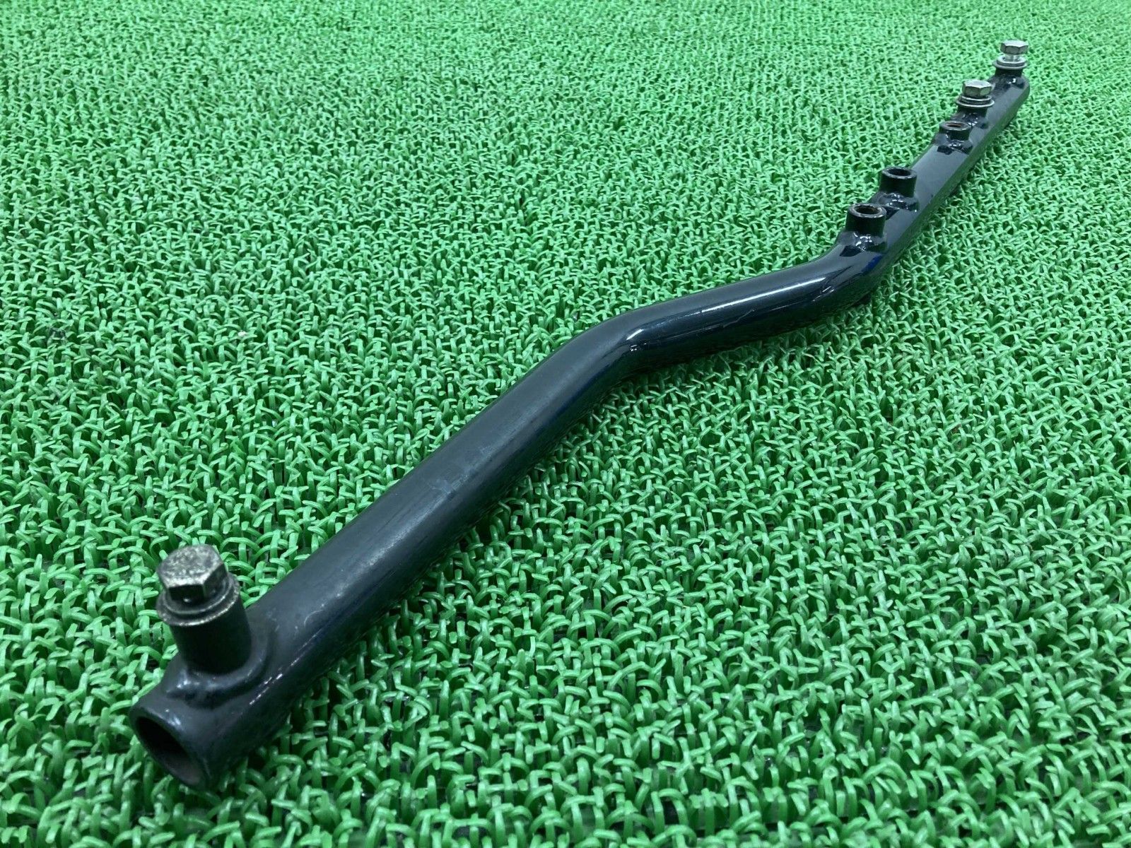 FLSTC1340 マフラーステー ハーレー 純正 中古 バイク 部品 ソフテイル