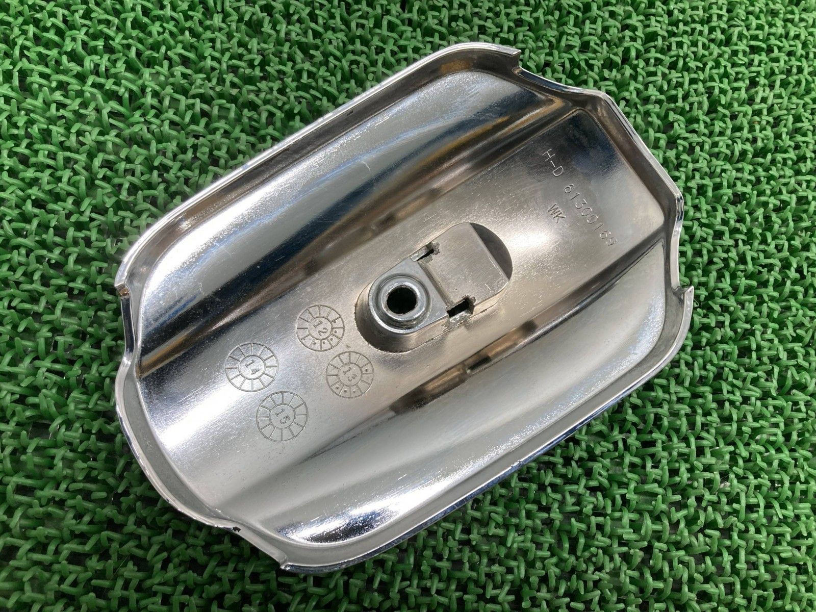 FXSB1690 タンクコンソール 61300169 ハーレー 純正 中古 ブレイク