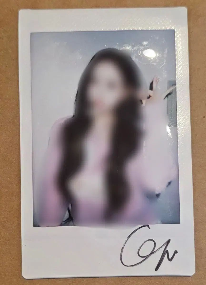 トリプルエス キム・チェヨン チェヨン サイン入りチェキ - メルカリ