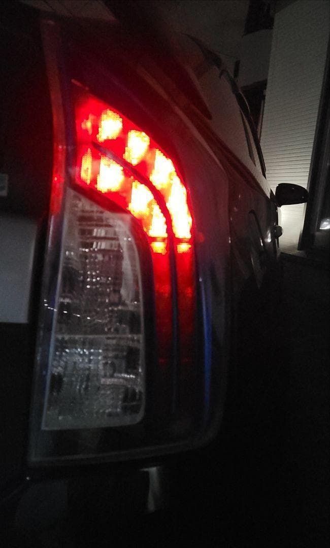 車 30プリウス テールレンズ キャンディブルー塗装 PHV ZVW35