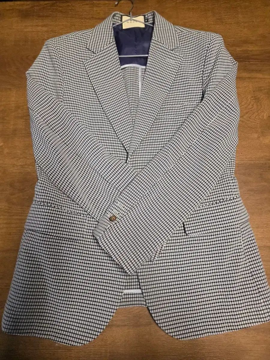 グッチ メンズ スーツ セット - ジャケット M サイズ ズボン L