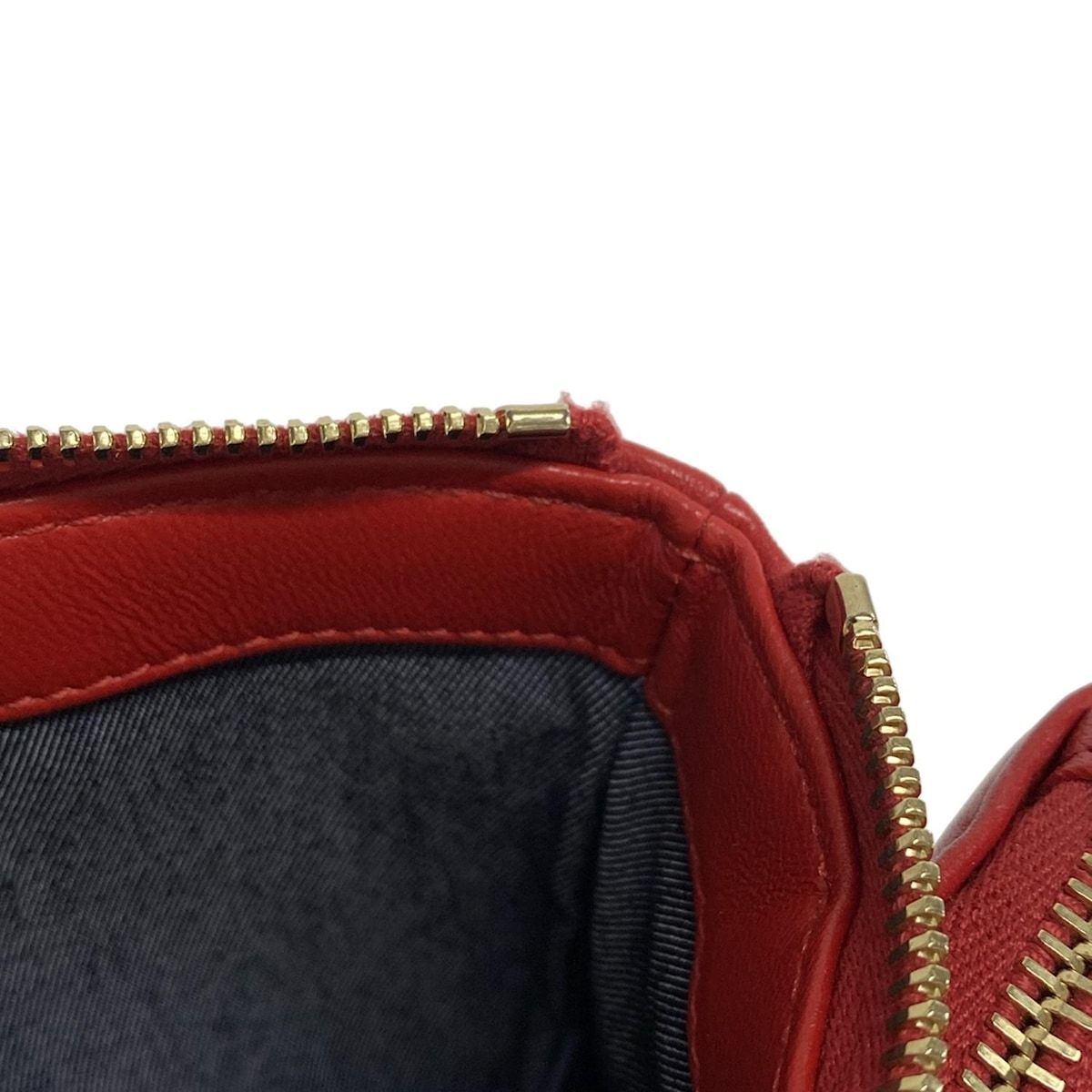 CHANEL(シャネル) ウエストポーチ美品 - レッド ココマーク レザー