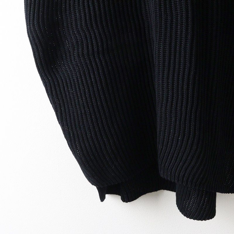 ブラック┃黒 レイヤード