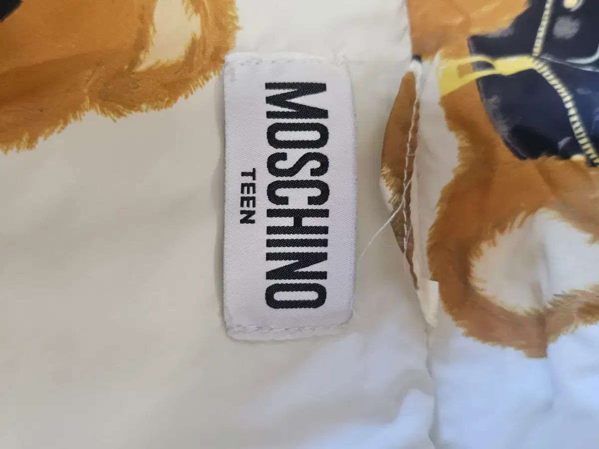 ダウン ブラック