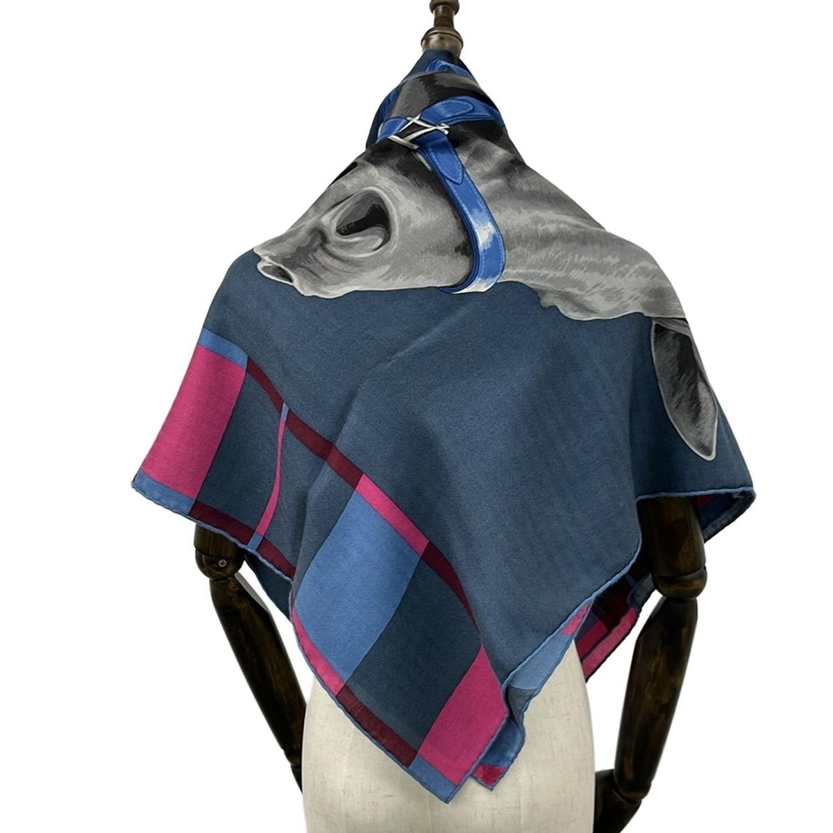 HERMES(エルメス) ストール(ショール)美品 カレ100 グレー×ブルー