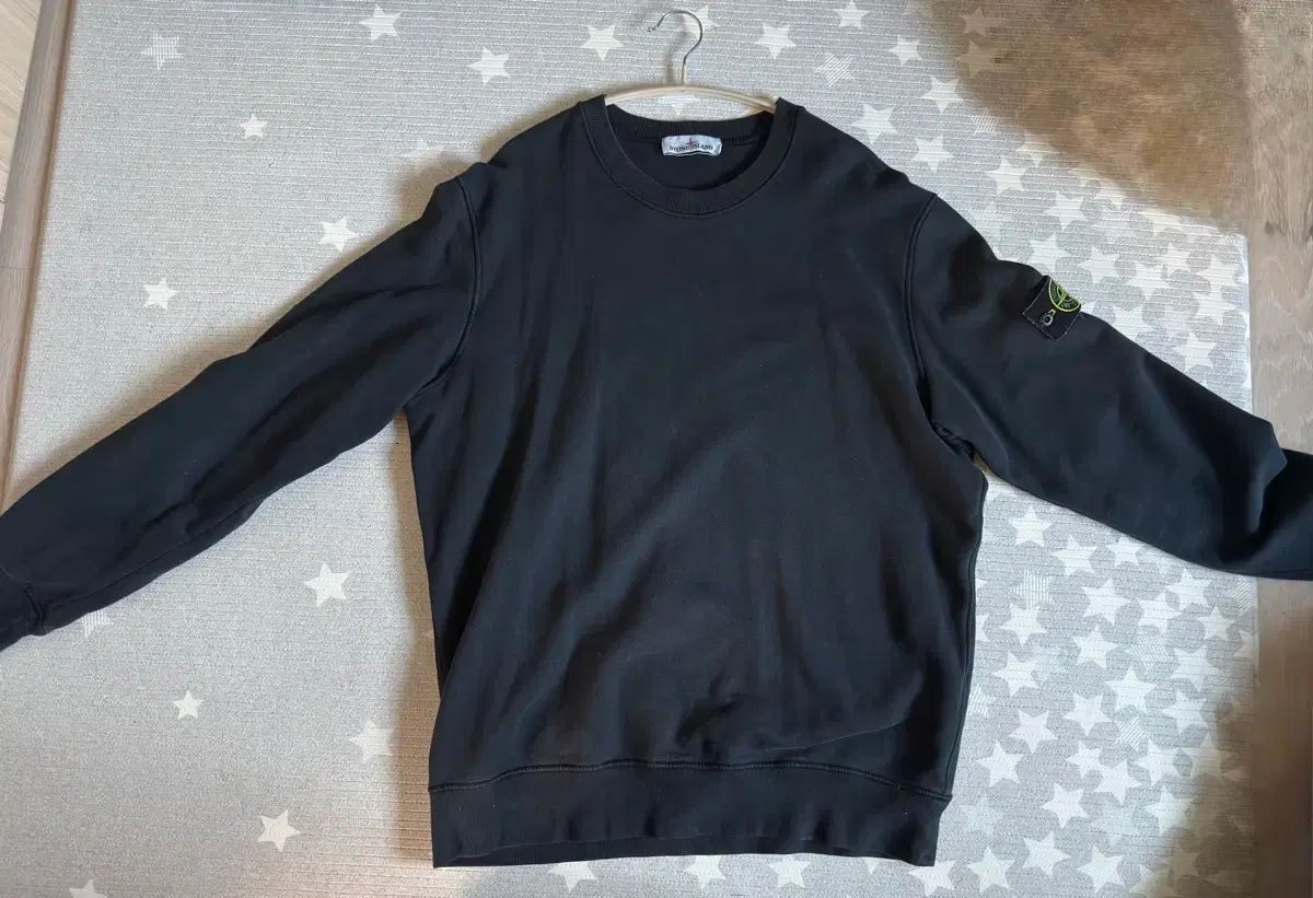 ストーンアイランド 20FW 弱起毛 スウェット ブラック 本物 XL 出品