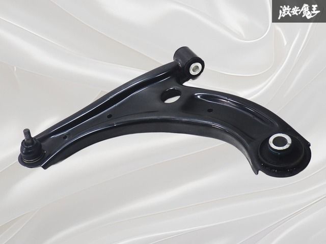 スズキ 純正スイフトスポーツ ZC33S 左 フロント ロアアーム 45202