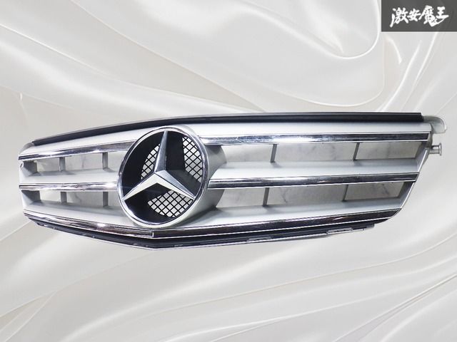 w204Cクーペ純正グリル! ☆メルセデスベンツ☆C180/W204 C w204Cクーペ純正グリル! ☆メルセデスベンツ☆C180/W204 C
