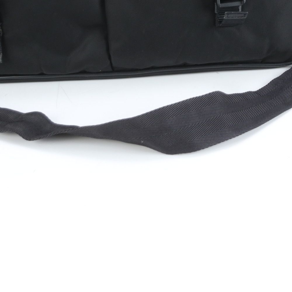 極美品 プラダ テスート ナイロン 三角 トライアングル ロゴ レザー