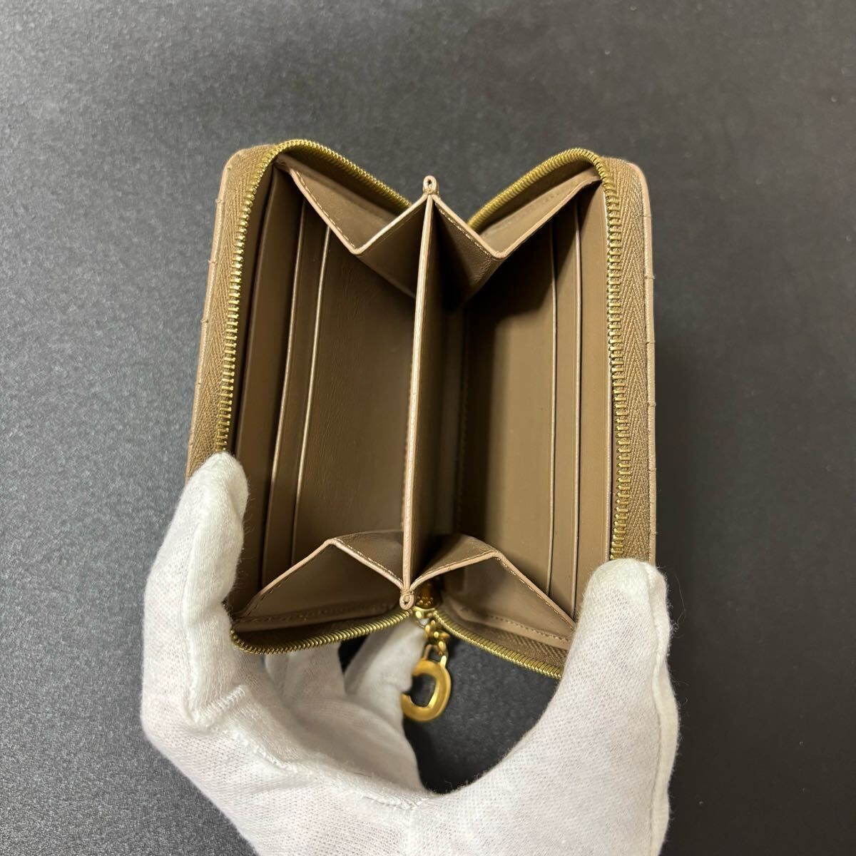 p67 CELINE セリーヌ キルティング レザー 短 財布 コインケース