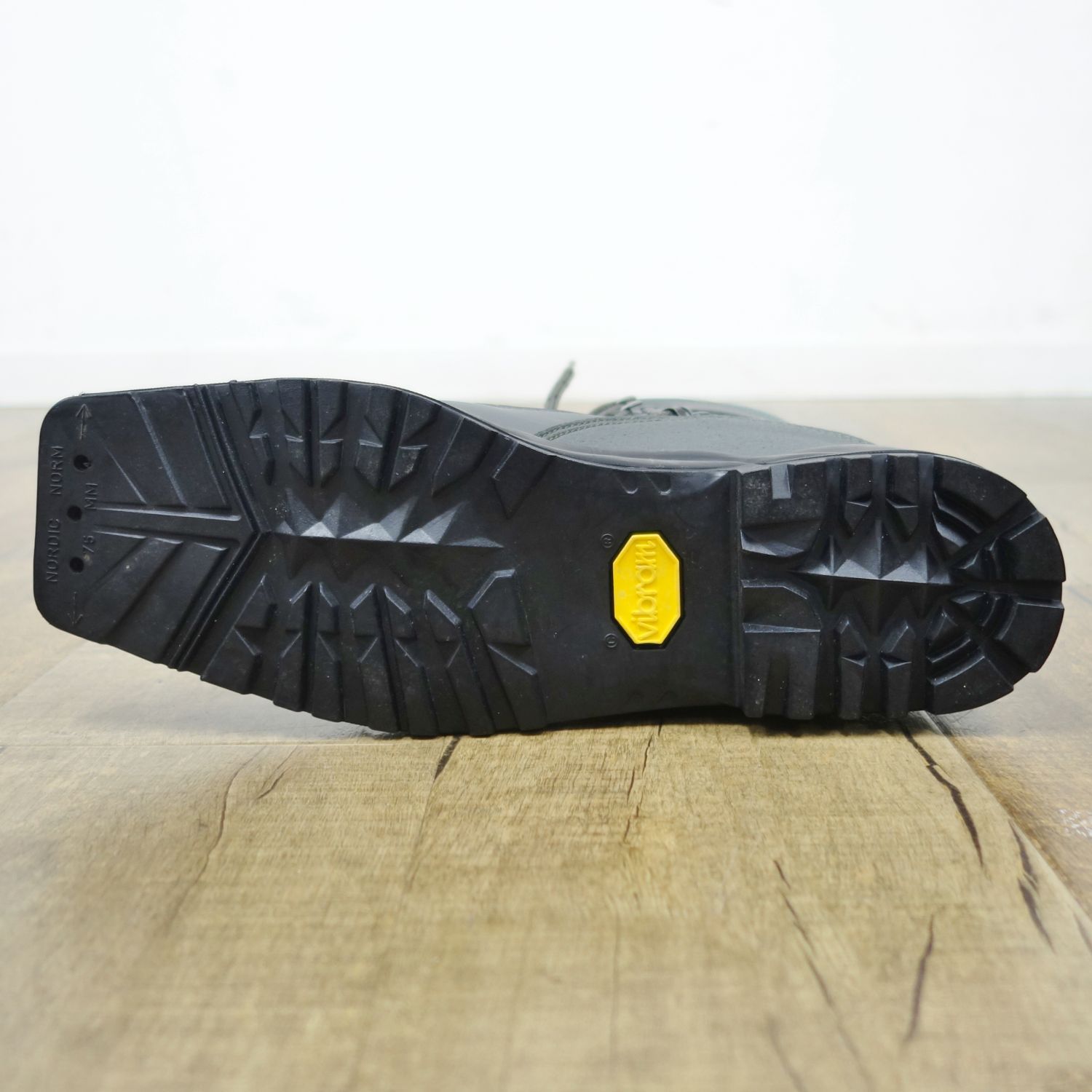 美品 ガルモント GARMONT VENTURE テレマーク スキー ブーツ