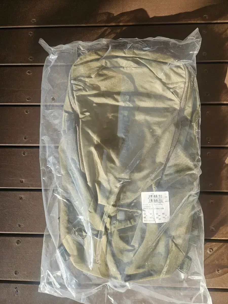 サロモン トレイルブレーザー10 オリーブ