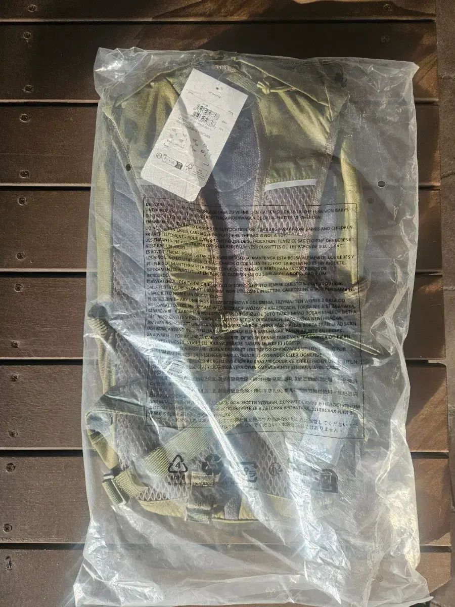 サロモン トレイルブレーザー10 オリーブ