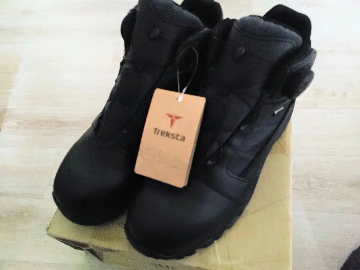 PEARLY GATES パーリーゲイツ シューズケース ニコちゃん 総柄