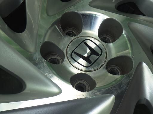 ピレリ アイスシンメトリコPlus