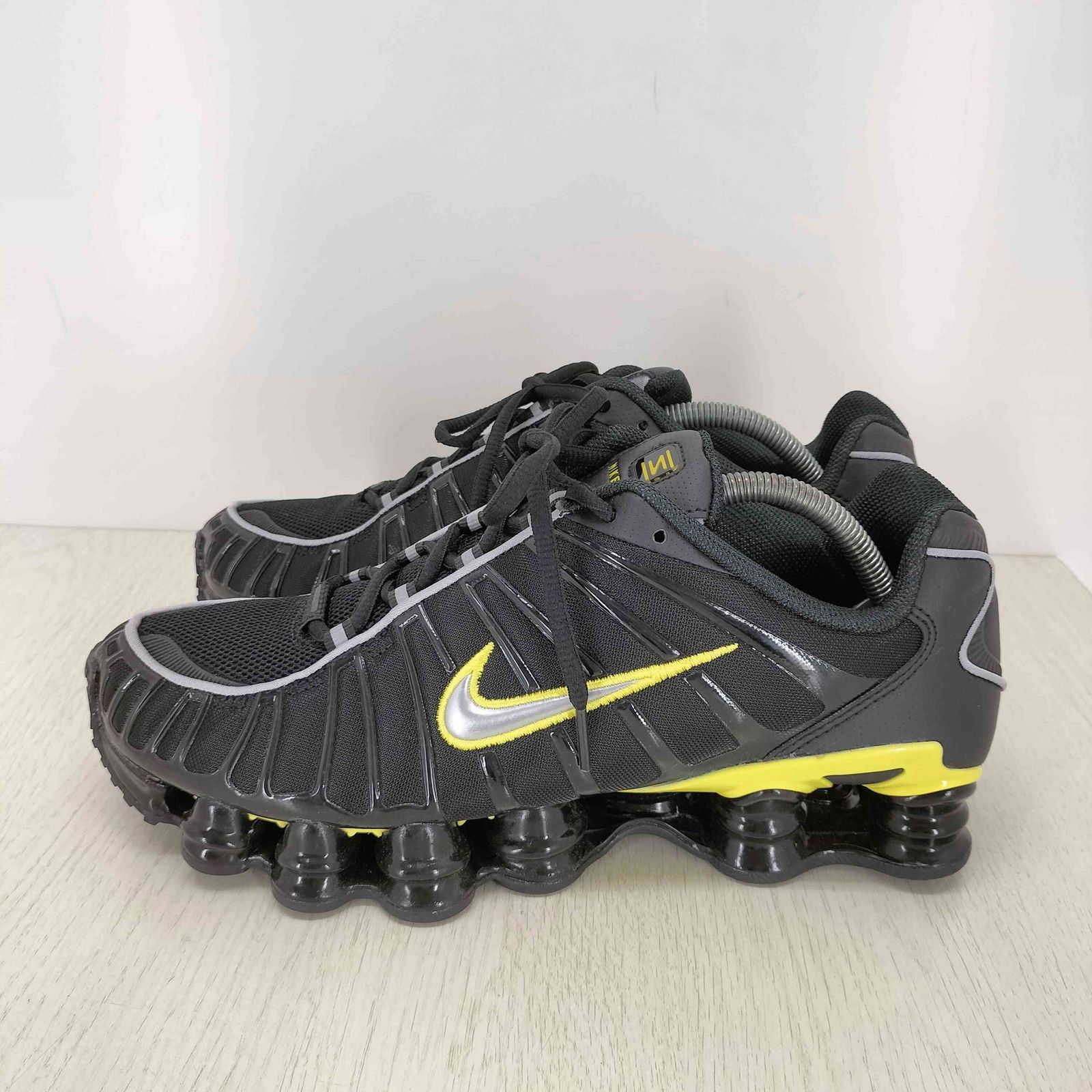 ナイキ NIKE Shox TL Black/Dynamic Yellow メンズ JPN：27.5 - メルカリ