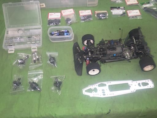 1/10エンジンRCカー　京商V-ONERRR 中古 1/10エンジンRCカー 京商V-ONERRR 中古 京商 ラジコン エンジンカー v