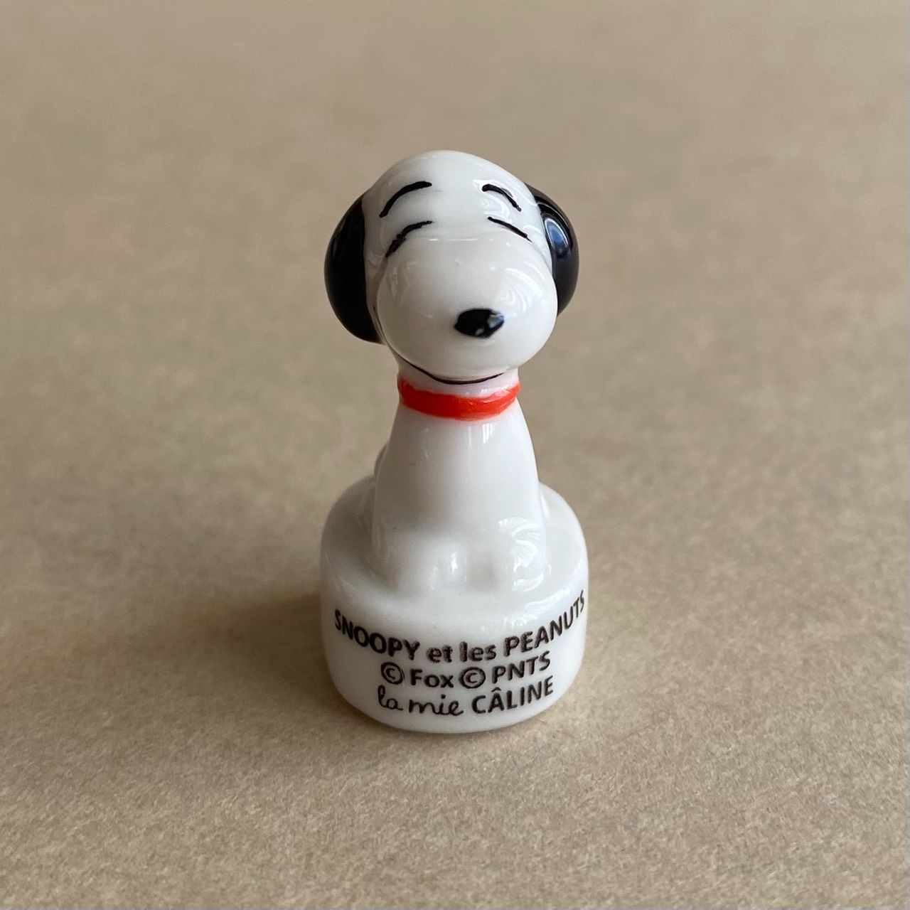 スヌーピーフェーブ スヌーピーのフェーブ／ピーナッツ／フランス雑貨／陶器ミニチュア