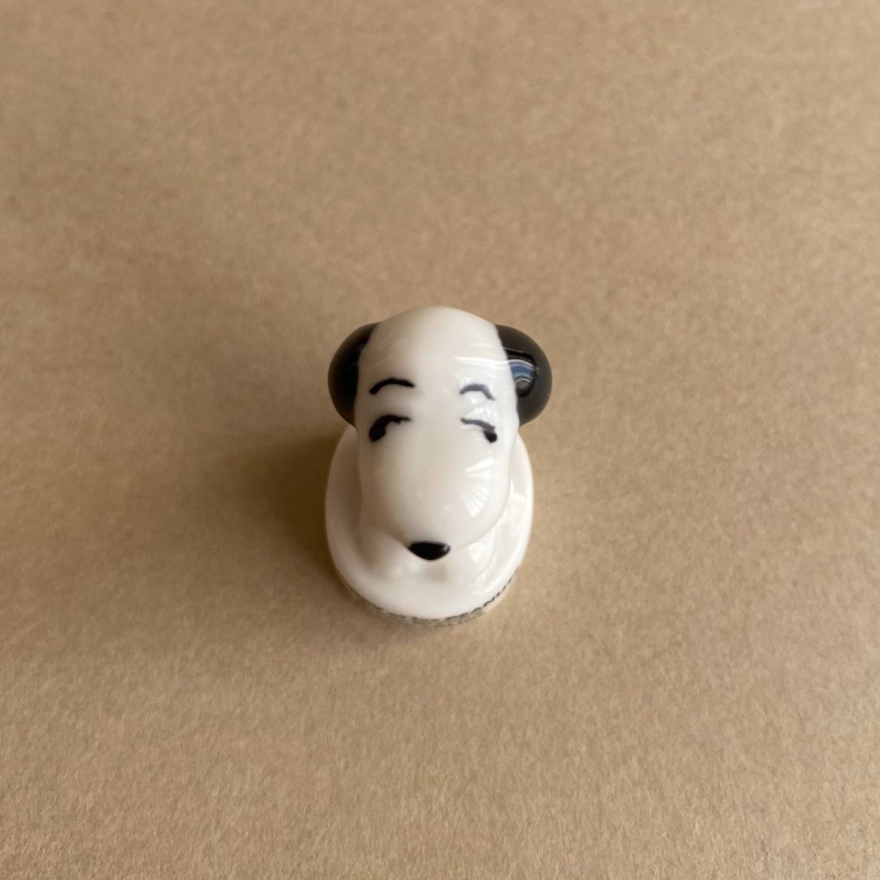 スヌーピーのフェーブ／ピーナッツ／フランス雑貨／陶器ミニチュア