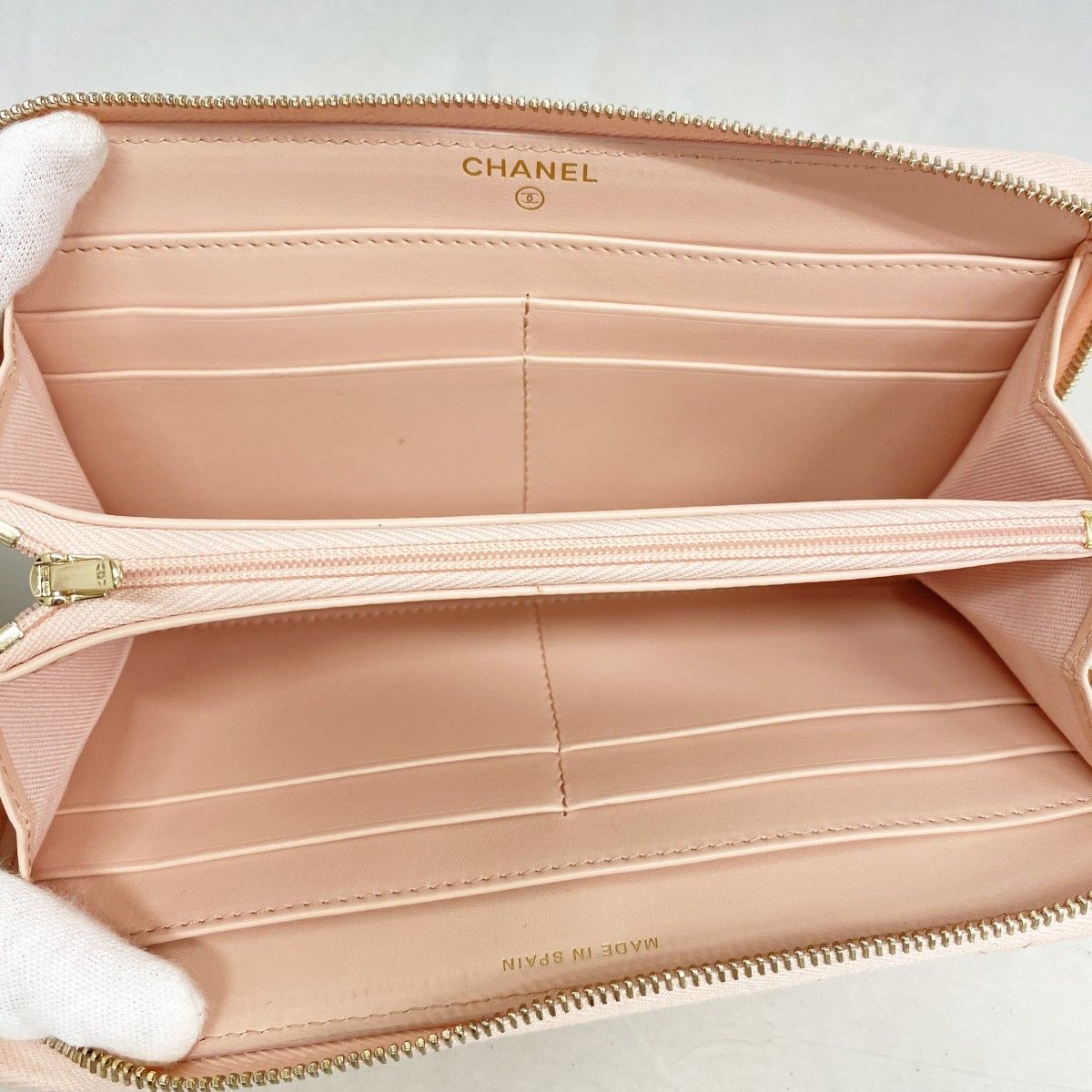 5oe5637-h】シャネル 長財布 マトラッセ キャビアスキン ピンク