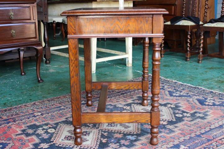 ☆在庫一掃セール☆ イギリス アンティーク家具 サイドテーブル