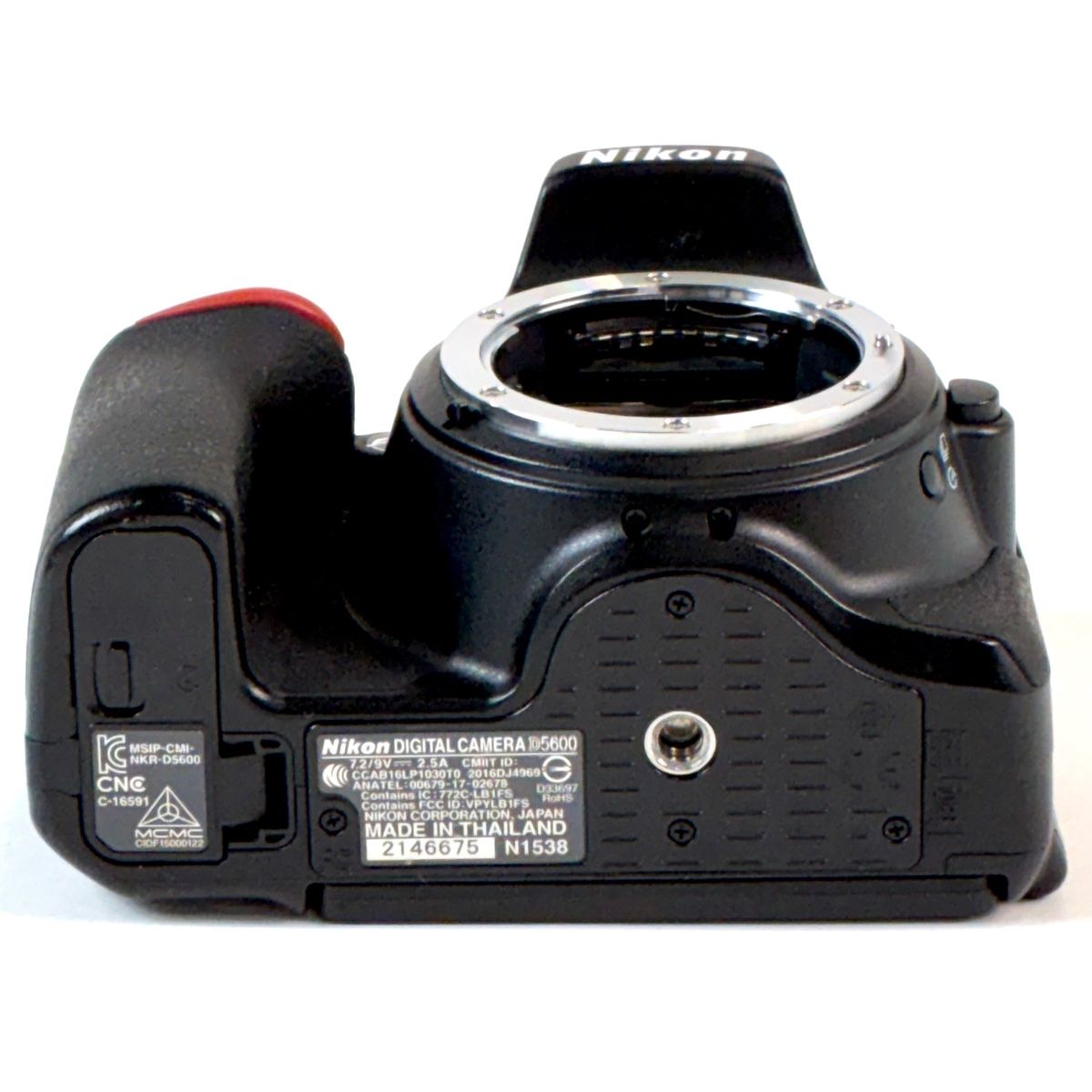 ニコン Nikon D5600 ボディ デジタル 一眼レフカメラ 【中古】 - メルカリ